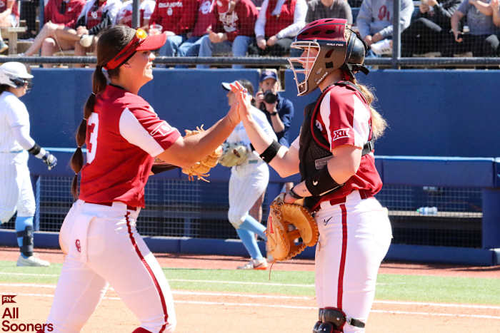 SB - Lynnsie Elam, Grace Lyons, Hall of Fame Classic